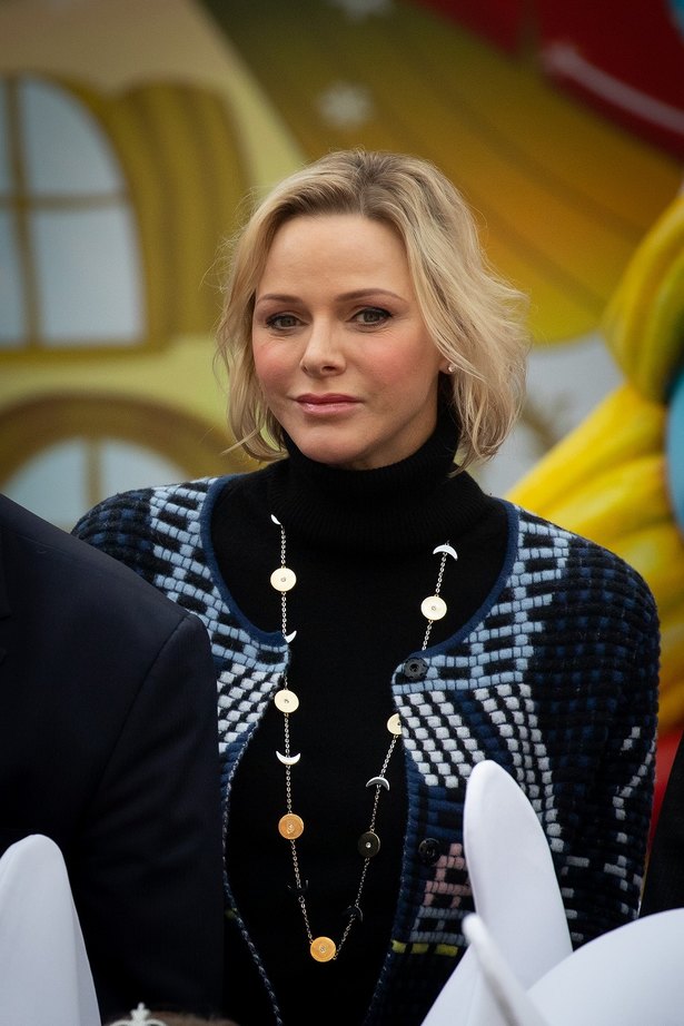 ベスト シャルレーヌ公妃 シャルレーヌ公妃 馴れ初め