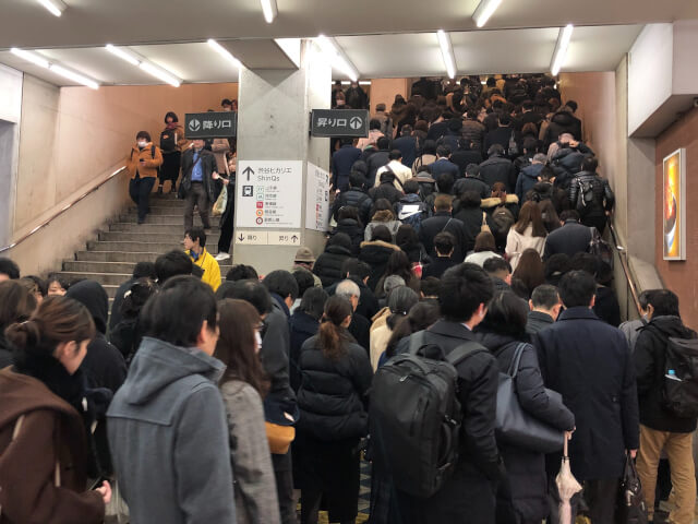 銀座線渋谷駅リニューアルで混雑悪化 移動所要時間は2倍以上に 実際に記者が歩いてみた ニコニコニュース