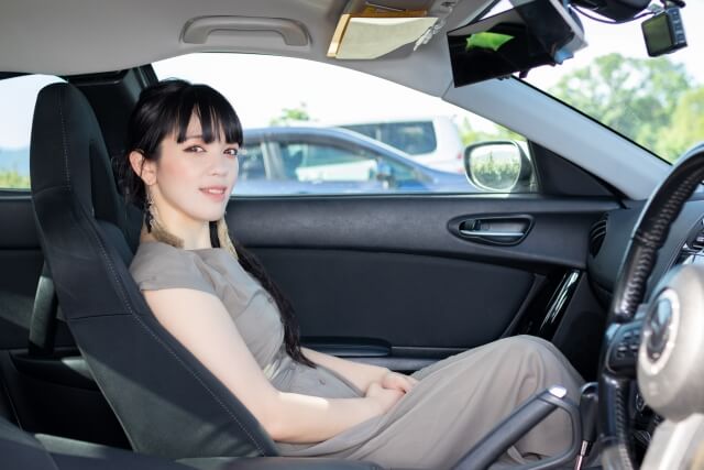 デートで電車移動はイヤ という意見に バブル時代の価値観 と反論相次ぐ ニコニコニュース