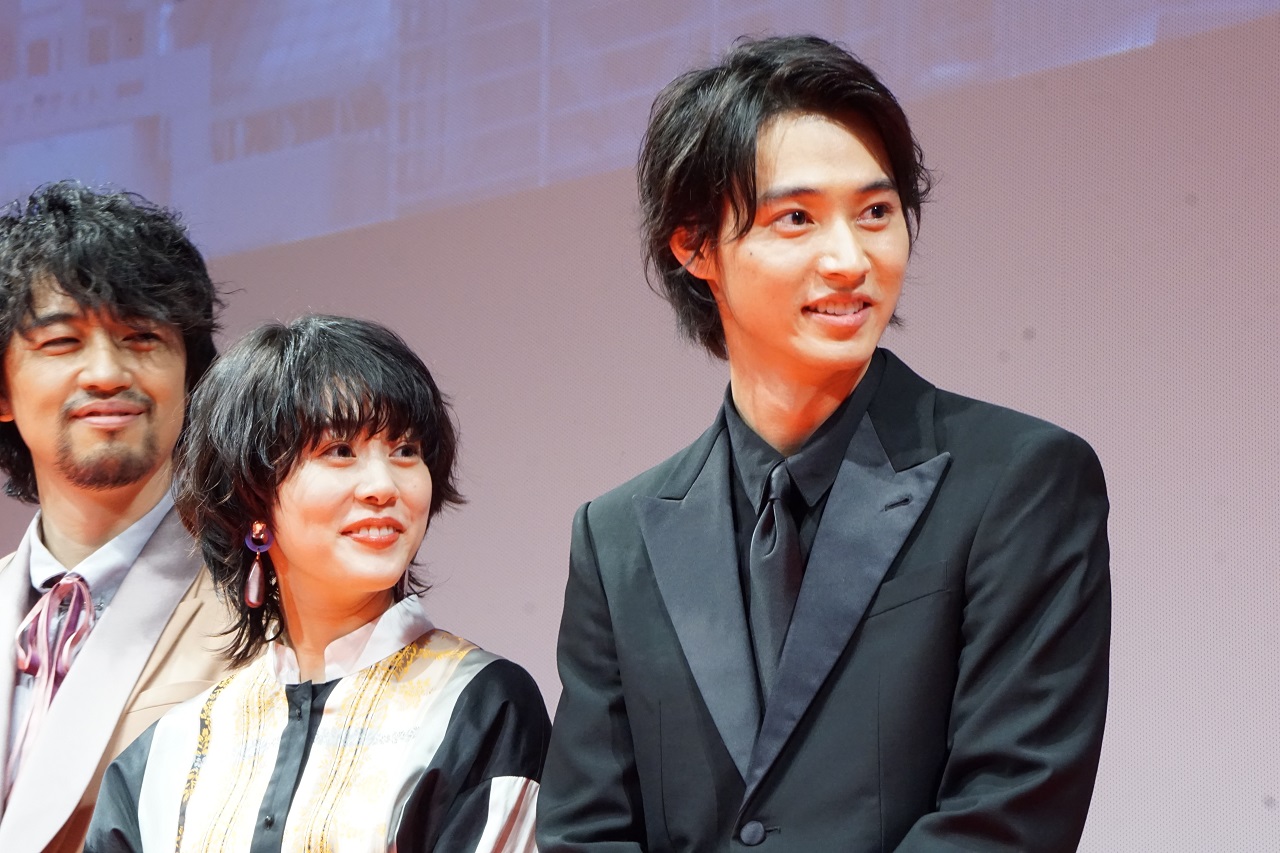 高畑充希がblにハマる 佐藤二朗はムロツヨシの歌に文句 映画 ヲタ恋 完成披露レポート ニコニコニュース