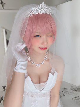 ウエディング姿が超絶カワイイ 日本一のコスプレイヤー えなこの 五等分の花嫁 中野一花コスプレショット が至高 ニコニコニュース