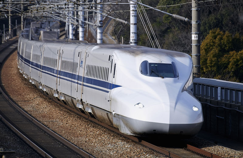 年代別年収を紹介 Jr東海の新卒初任給と年収推移 ニコニコニュース