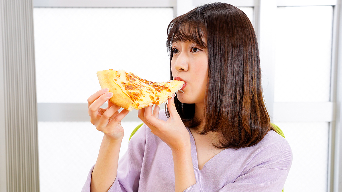 チーズ好きに朗報 チーズのみの究極ピザがドミノ ピザより発売中 ニコニコニュース