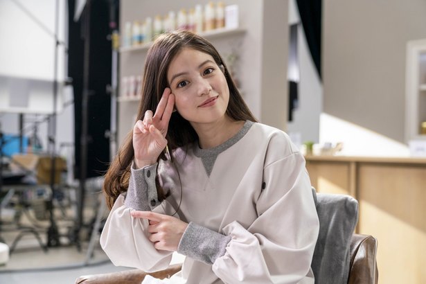 今田美桜 ぱっつん前髪のロングヘアに 自分でもびっくりするほどのイメチェン ニコニコニュース