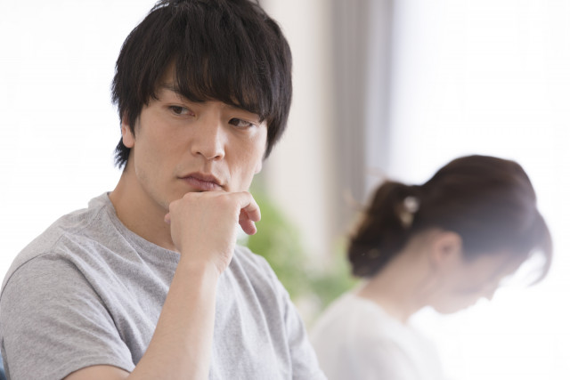 男性50人に聞いた おうちデート で彼女に幻滅したことランキング ニコニコニュース