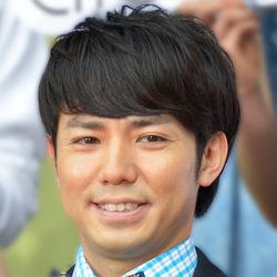 ピース綾部が公開したトレーニング画像で驚かれた あの部分 ニコニコニュース