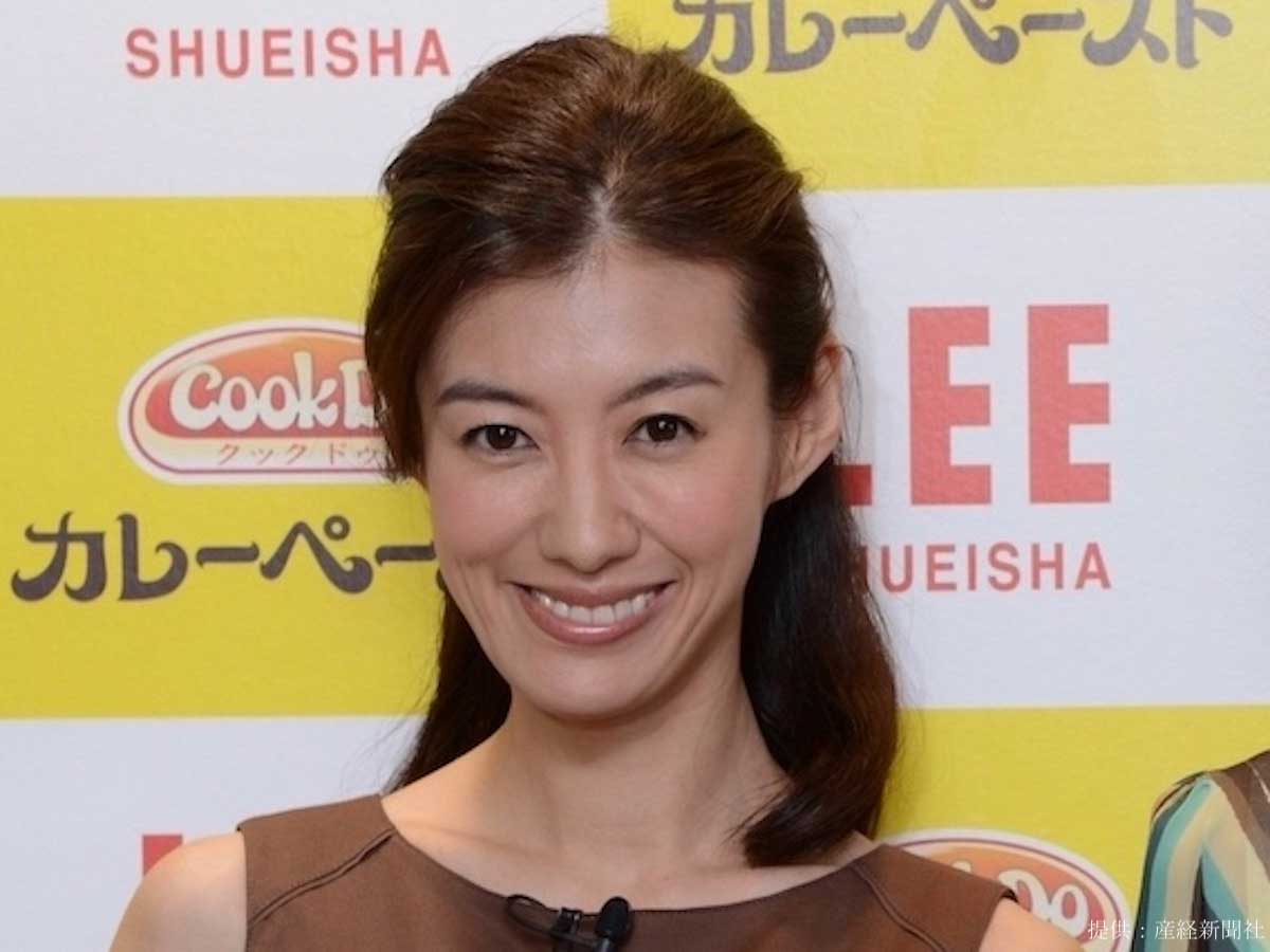 ともさかりえが息子の卒業を報告 何もしてやれなかった と涙の告白にファン よく頑張った ニコニコニュース