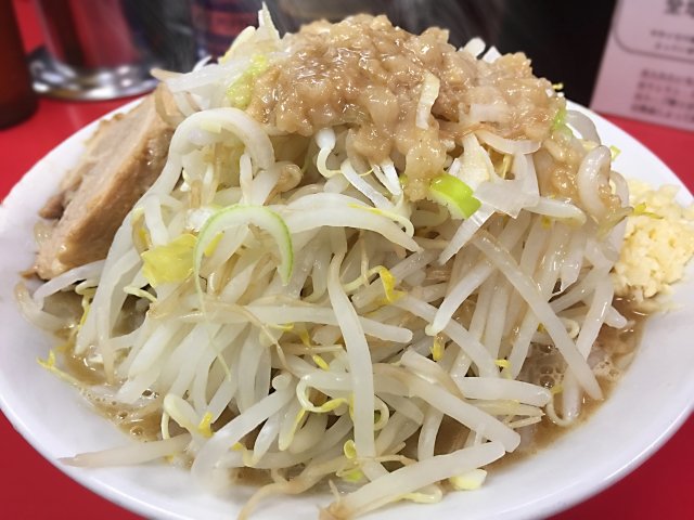 ラーメン二郎のコロナ対策がシュールすぎると話題に ニコニコニュース