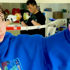 わたしは勝ちぐみ Aqours 小宮有紗 インスタで 彼氏匂わせ と思いきや 日清旅するエスニック ニコニコニュース