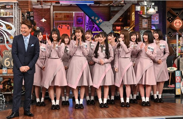 日向坂46が ビリビリマシーン や 激辛料理 でガヤ芸人とガチンコ対決 ニコニコニュース