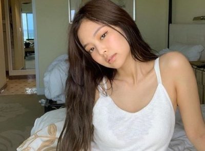 Blackpinkジェニーならtシャツ デニムが ここまで艶っぽく素敵に ニコニコニュース