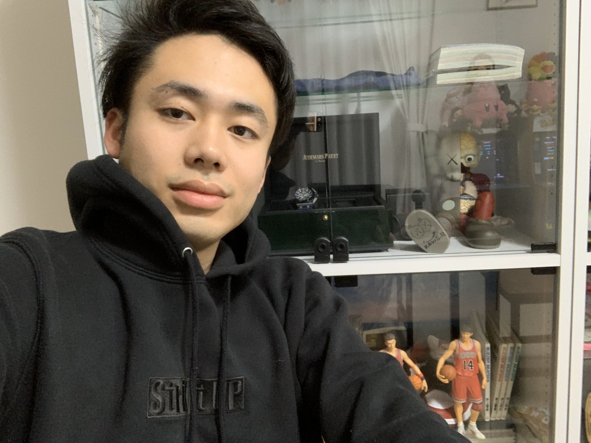 フィッシャーズ 4時間弱の生配信で視聴者からの質問に回答 ニコニコニュース