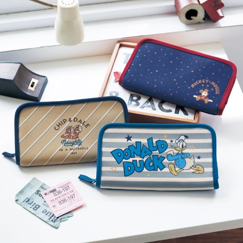 ミッキー ドナルド チップ デール ベルメゾン ディズニー マスクも入る 通帳やお薬手帳も入るマルチケース ニコニコニュース