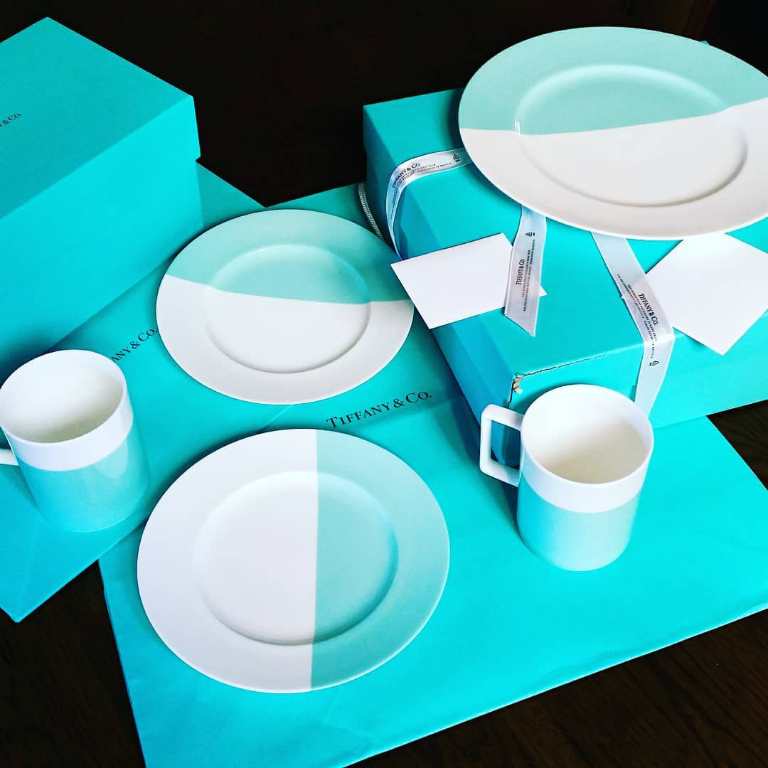 ティファニーの食器を手に入れよう 取り扱い店舗や名入れの方法も紹介 ニコニコニュース