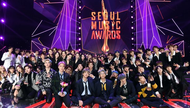 Bts Twice Exoらk Popスター大集結 第28回ソウルミュージックアワード2019 Sbsスーパー ニコニコニュース