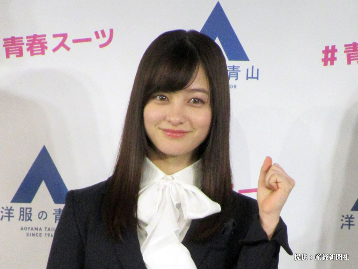 橋本環奈 公式カレンダーにまさかの ミス 発覚 ファンからは むしろお得 の声も ニコニコニュース