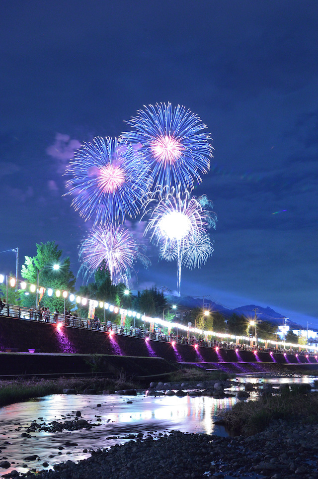 年版 今年開催予定の花火大会まとめ 東日本編 ニコニコニュース