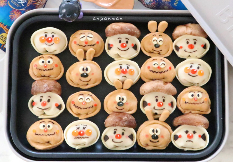 アンパンマンにディズニー リラックマ カラフルキャラ餃子にほっこり ニコニコニュース