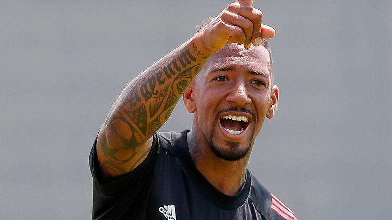 J ボアテング クールすぎる ジャンピングヒールシュート を決める ニコニコニュース