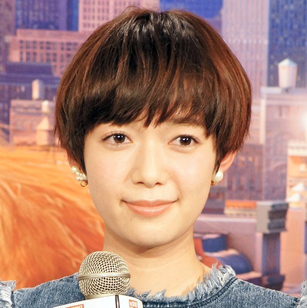 30歳を迎えた佐藤栞里 ケーキな誕生日shot に おめでとう ケーキ姿似合ってます笑 の声 ニコニコニュース