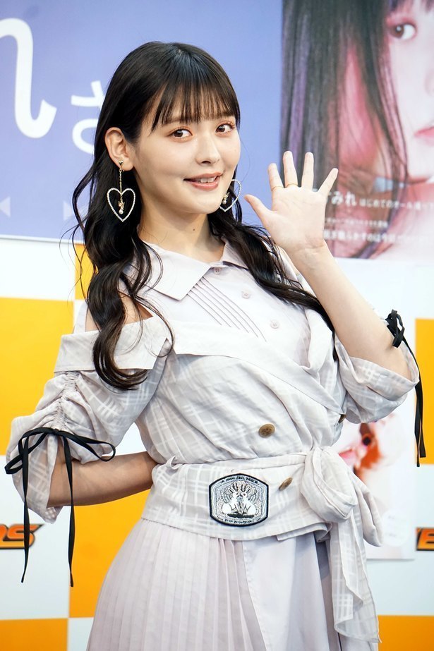 人気声優 上坂すみれ 妖艶 コスプレ姿にファンうっとり もはや芸術 ニコニコニュース