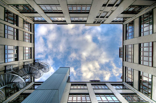 月形刑務所で516人の食中毒発生 元暴力団組長が綴る塀の向こう側 ニコニコニュース