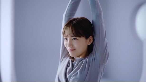 川口春奈 すらり美脚で 総合的な健康美 を表現 キュートな寝顔も ニコニコニュース