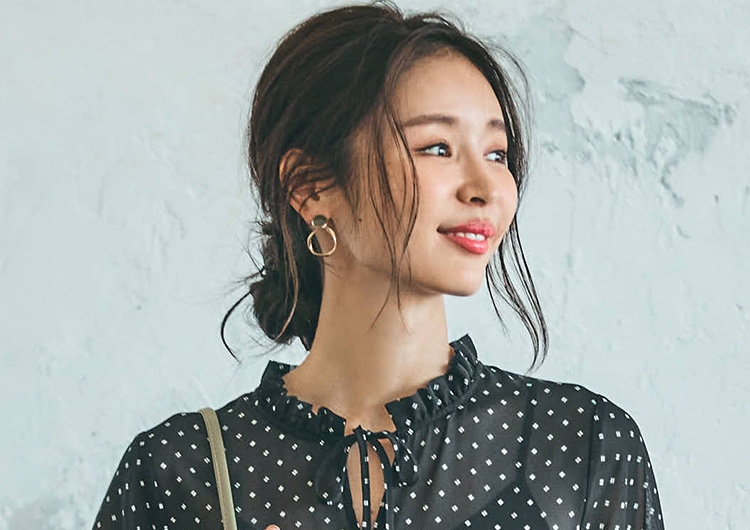 毎日コーデ Guのドットワンピはコスパ最高 上品小物と作る大人可愛い休日コーデ ニコニコニュース