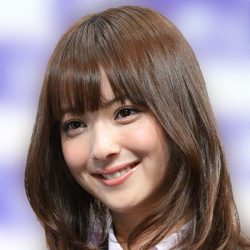 佐々木希の手作り葡萄ケーキが なんかグロい ピータンみたい と話題 ニコニコニュース