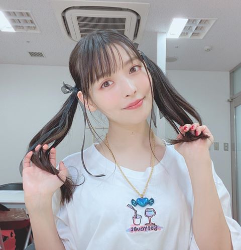 声優 上坂すみれはツインテール姿も 毛深い ツイン天下無双 と称賛の声 ニコニコニュース