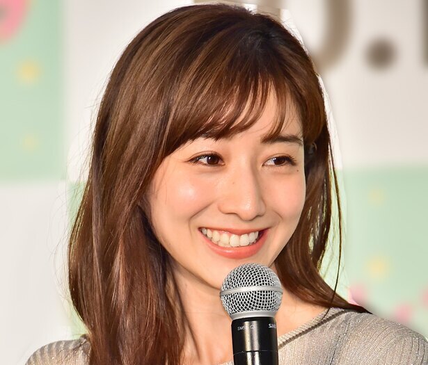 田中みな実 弘中綾香アナ アイドル風 ふわふわ衣装shot に称賛の声 可愛すぎる 個性出てるね ニコニコニュース