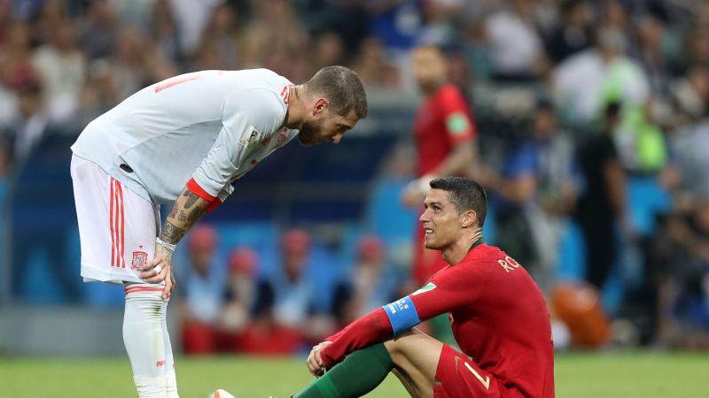 2年連絡なしだったロナウド ラモス ようやく和解 上半身裸での肩組み ニコニコニュース