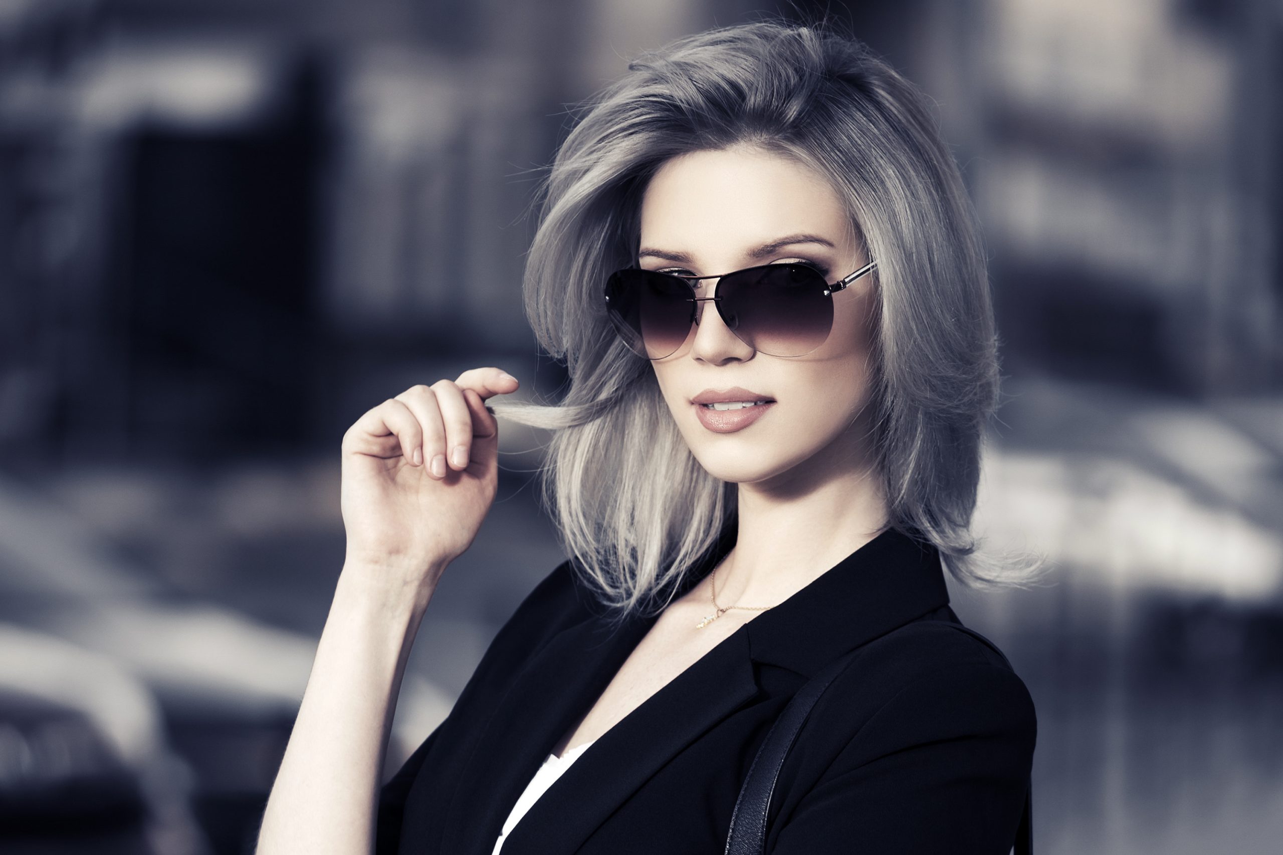 米倉涼子 神々しすぎ なスーツ姿を披露 エレガント と絶賛の声が殺到 ニコニコニュース