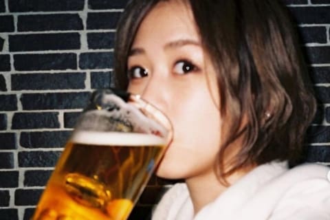 28歳akb大家さん 成人か判断できない と言われ 酒買えず コンビニが神経質になる理由 ニコニコニュース