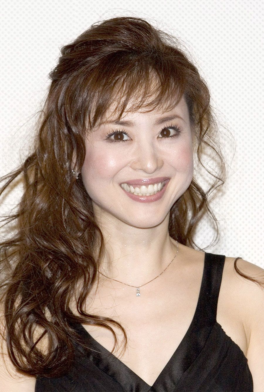 損失14億円以上 松田聖子 1人約5万円ディナーショー 取りやめ続出の舞台裏 ニコニコニュース