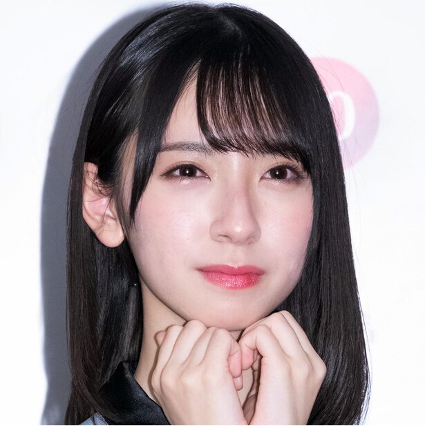 日向坂46金村美玖のサンタ帽姿に大反響 最高です お美しい ニコニコニュース