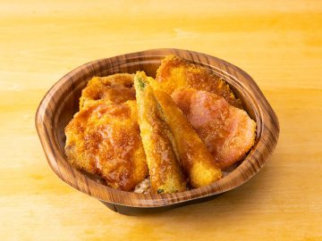 ローソンで串カツ田中が食べられる 串カツ田中ソース使用の 野菜カツ丼 とは ニコニコニュース