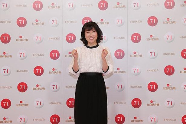 紅白リハ 水森かおり 紅白で 巨大衣装 復活へ 他の皆さんより高い位置で歌います ニコニコニュース