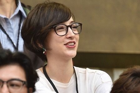 滝川クリステルさんが息子さんとの可愛いハグショットを公開 後ろ姿にも 色白で可愛い なんて可愛い天使 と大反響 ニコニコニュース