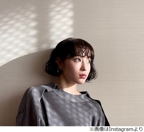 広瀬すず 髪バッサリで パーマ先生 に ニコニコニュース