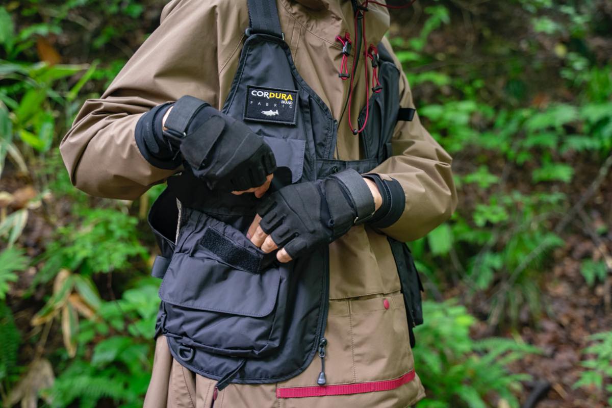 Snow Peak Tonedtroutコラボのアイテムで釣りを機能的にカッコよく ニコニコニュース