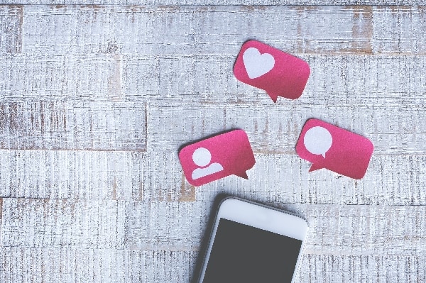 週1回は少ない 遠距離恋愛中の ベストな連絡頻度 ニコニコニュース