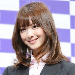 佐々木希 胸が張り裂けそう 番組で見せた生ツバ艶技に絶賛と同情の声 ニコニコニュース