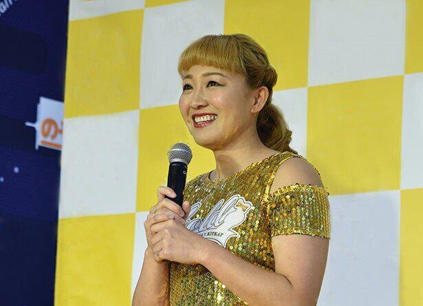 丸山桂里奈 10年前の井森美幸との写真に 井森さんは全く変わりませんが 私は 変わりますね 笑 ニコニコニュース