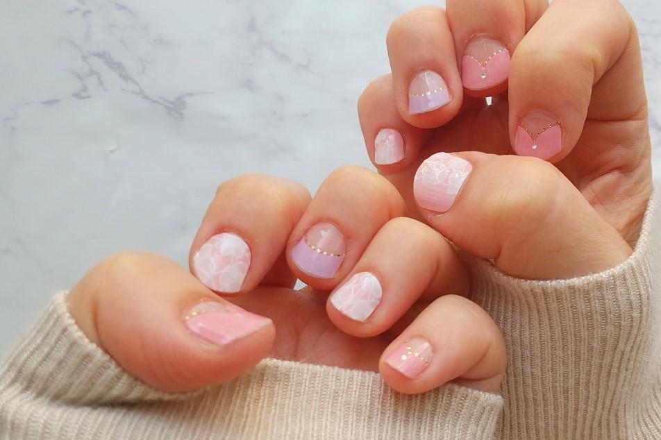 初心者でも5分で完成 簡単に可愛い指先が作れる100均ジェルネイルシール これなら買いでしょ ニコニコニュース
