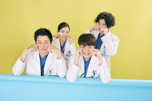 泣くな研修医 白濱亜嵐 野村周平との初対面を振り返り 校内がザワつきました インタビュー前編 ニコニコニュース