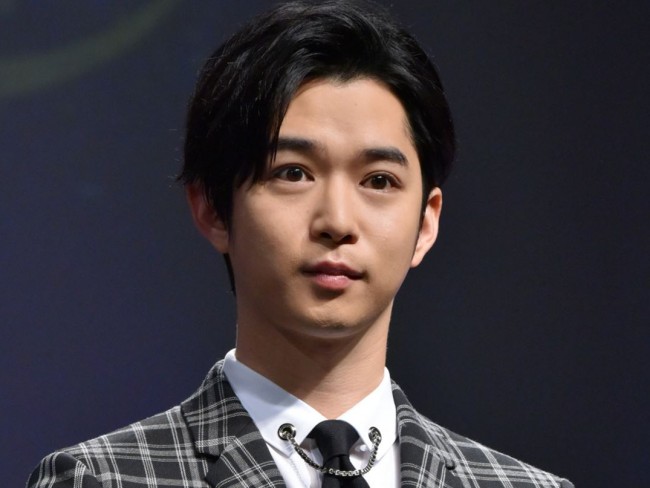 爆イケすぎます 千葉雄大 自己顕示欲 のヘアカット報告にネット歓喜 ニコニコニュース