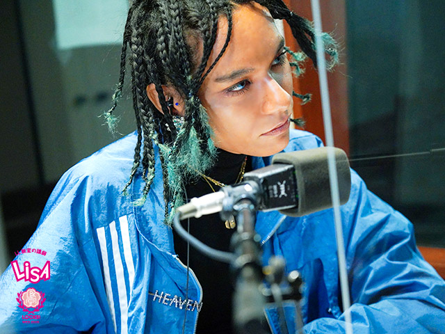 女王蜂 アヴちゃん Lisaへの提供楽曲 Gl は すっごい力のある曲になった ニコニコニュース