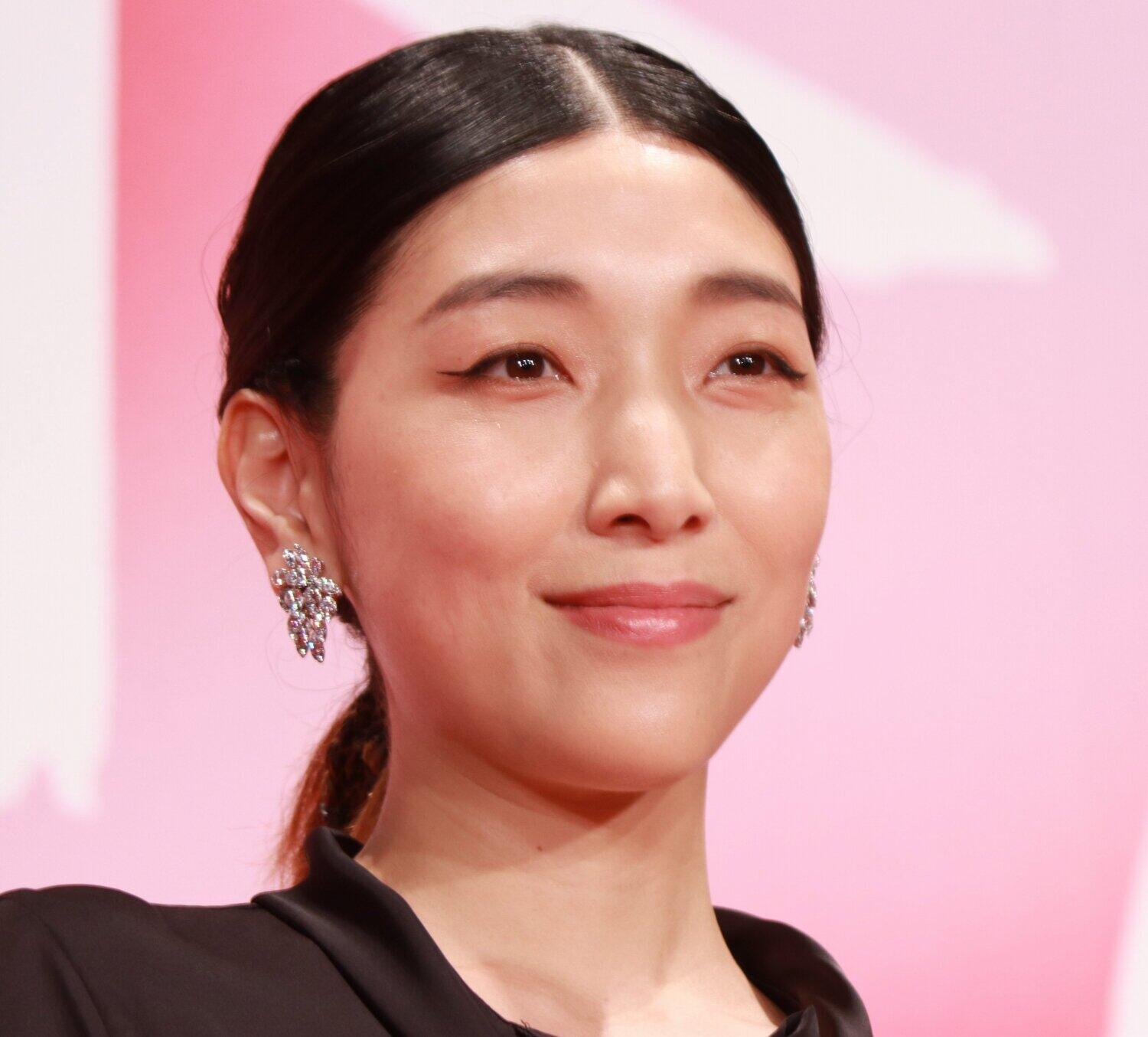 安藤サクラ驚きの事実 母 和津も資生堂広告に起用されていた 42年前ポスターに反響 お美しい ニコニコニュース