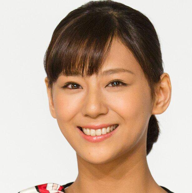 西内まりや 雰囲気ガラリのピンクヘアに反響 美しい 次元が違う可愛さ ニコニコニュース